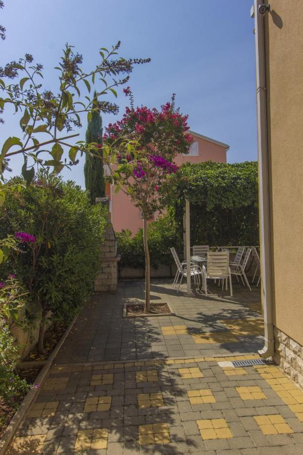 Apartments Dalibor Vodice Esterno foto