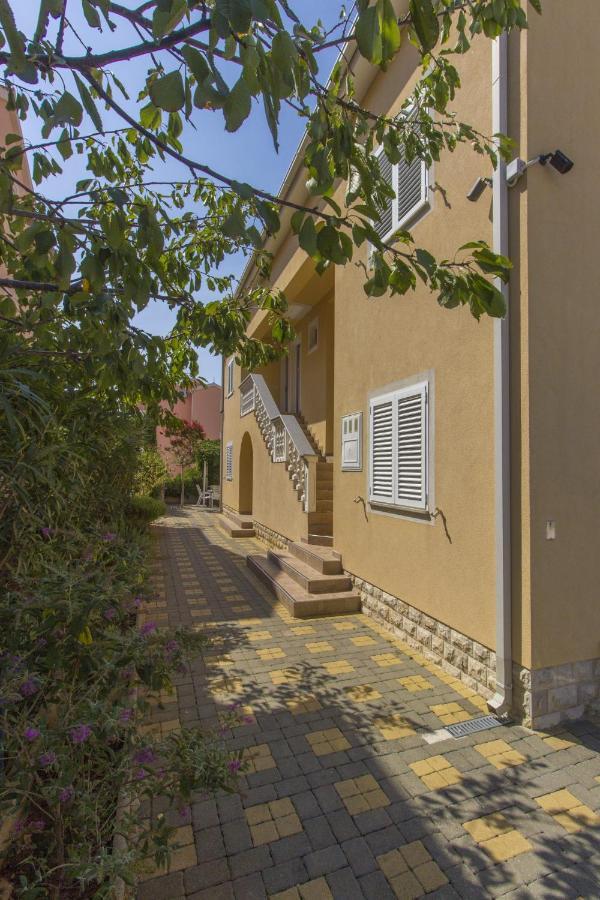 Apartments Dalibor Vodice Esterno foto