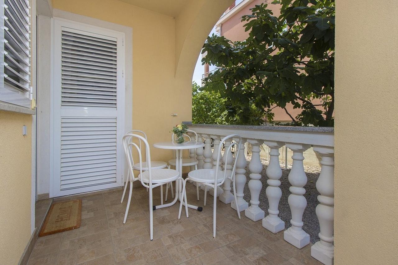 Apartments Dalibor Vodice Esterno foto