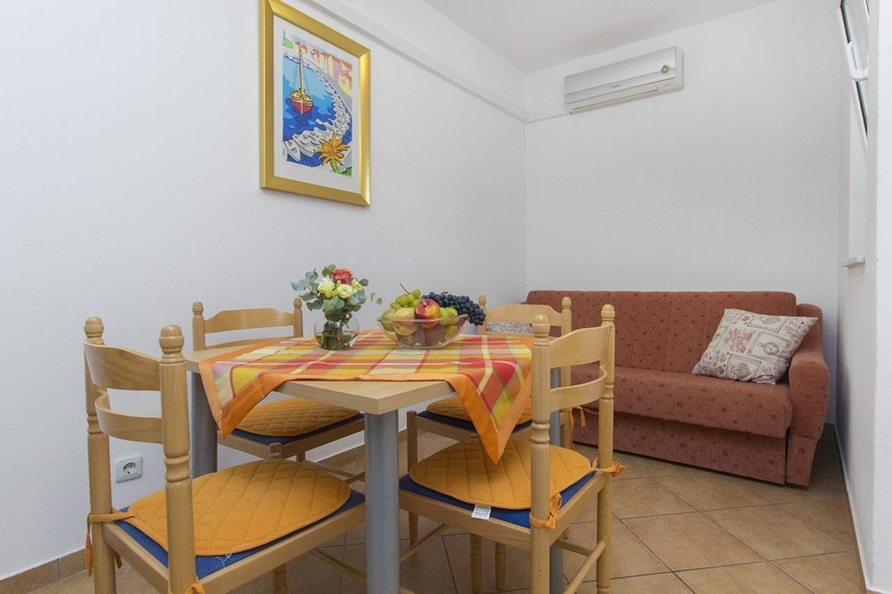Apartments Dalibor Vodice Esterno foto