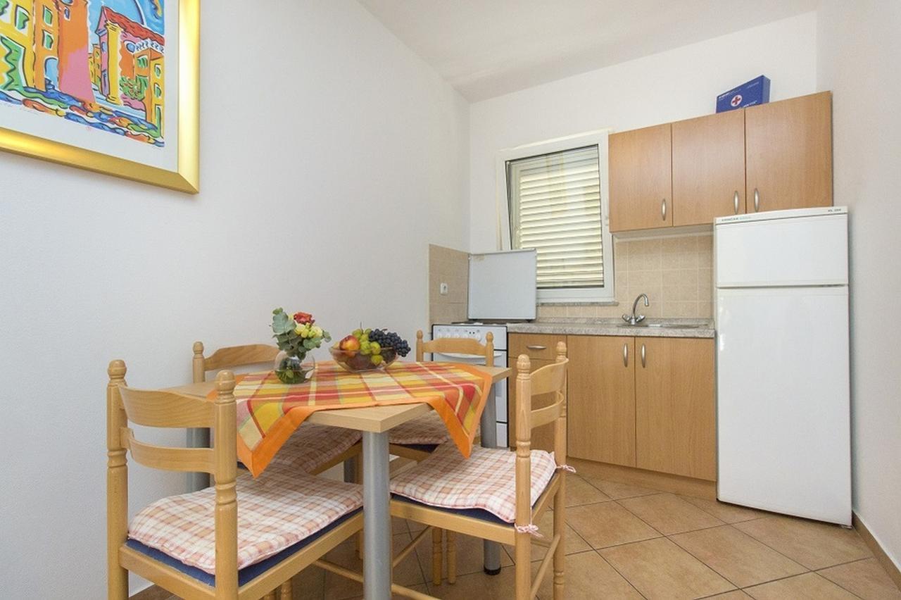Apartments Dalibor Vodice Esterno foto